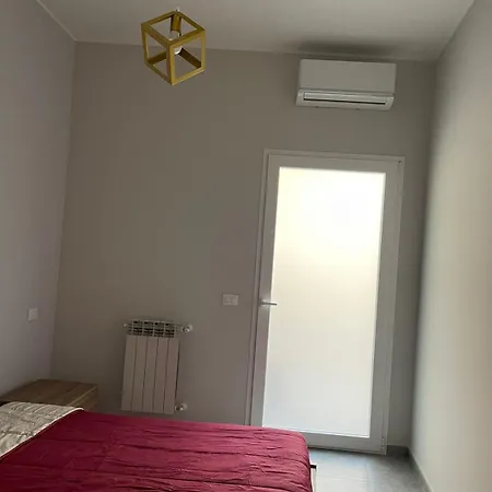 Apartment The Tambourine House